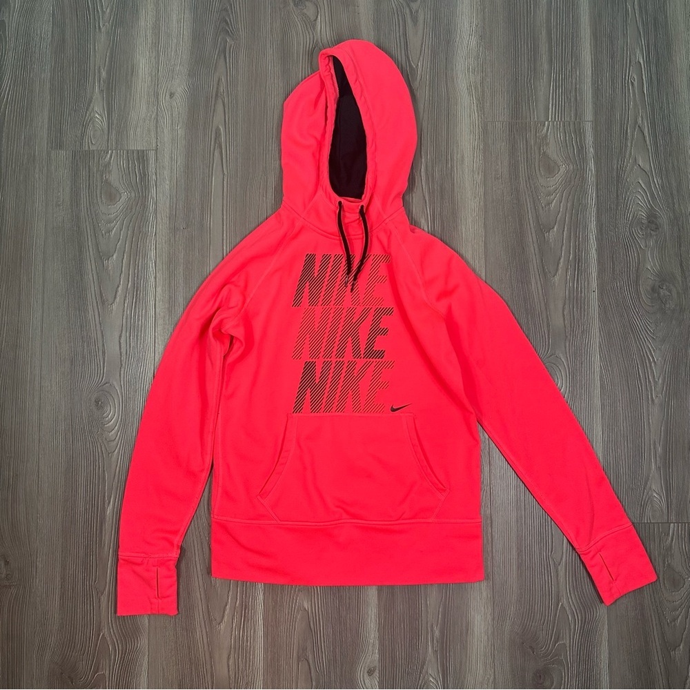 Nike‎ Therma Fit Hoodie Women’s Medium Neon Pink Black Logo Pullover Sweatshirt